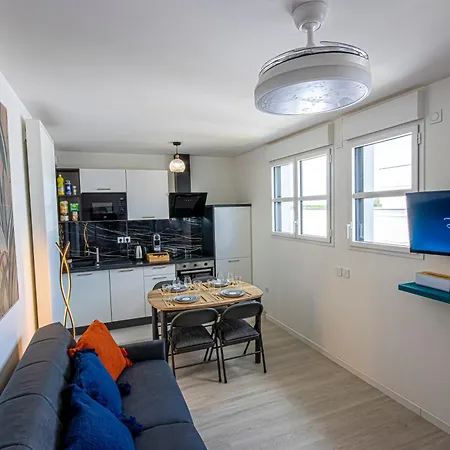 Cosy Aux Portes De - 5 Pers Apartment Chessy (Seine-et-Marne)